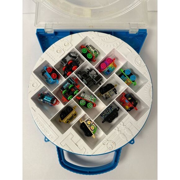 Thomas the Train Mini Trains lot with carrying case - Picture 2 of 3